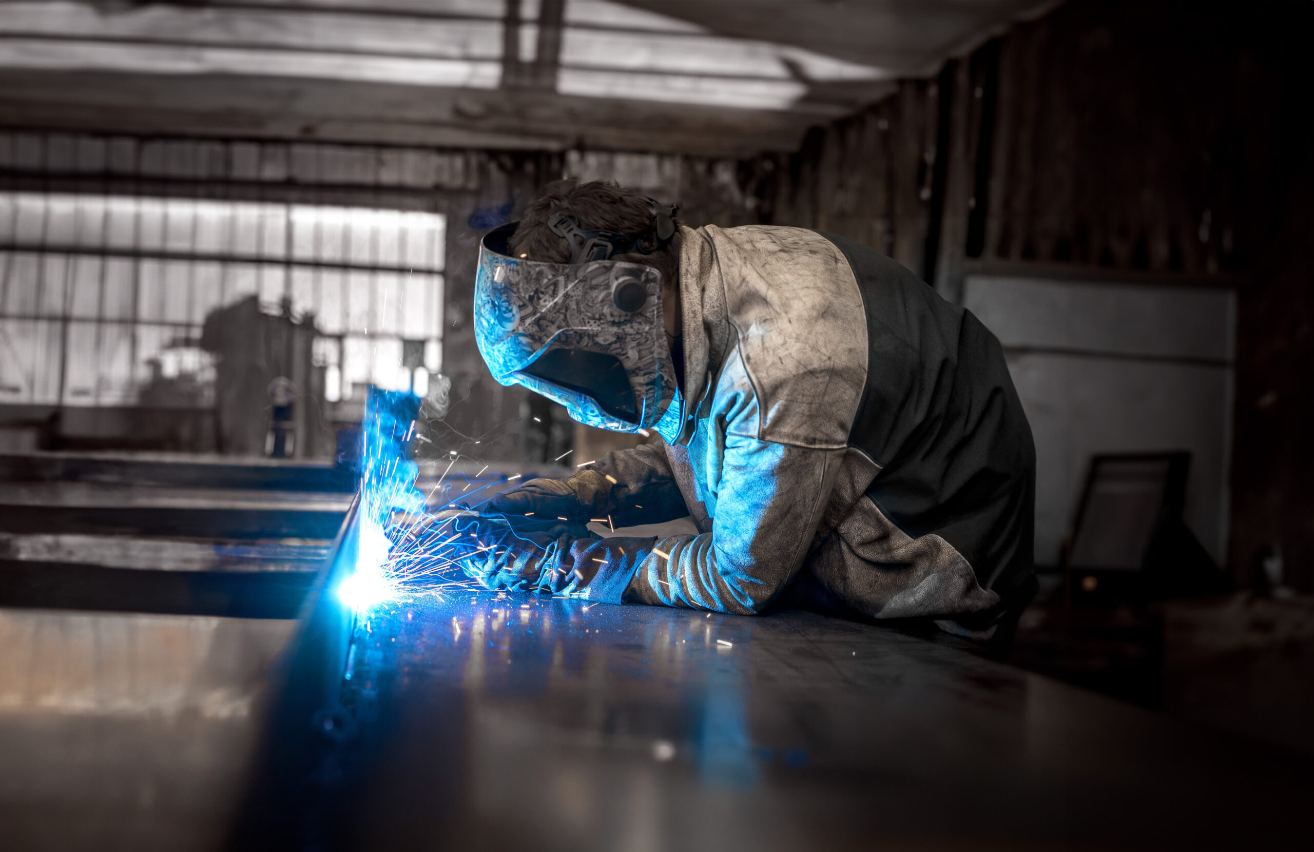 Soudure dans un atelier du Groupe KREMER situé à Nevers
